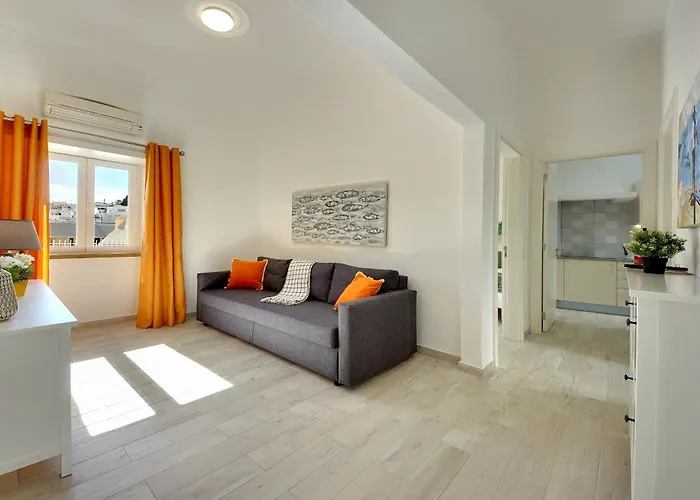 Tucha Албуфейра