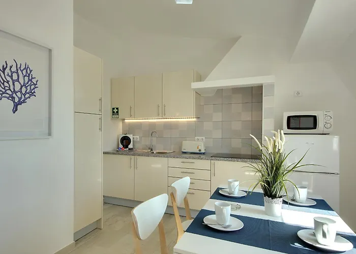 Апартаменти Tucha *