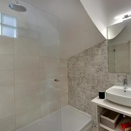 Tucha Албуфейра